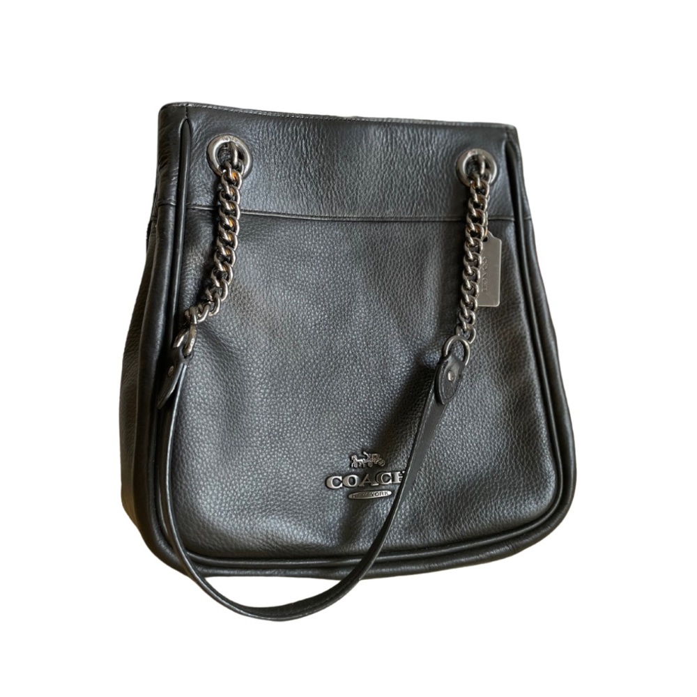 Stunning Coach Cammie Chain Bucket Bag